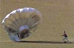 El niño del globo estaba escondido en casa