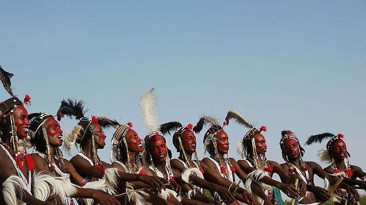 Entre mundos - Las tierras de los antepasados