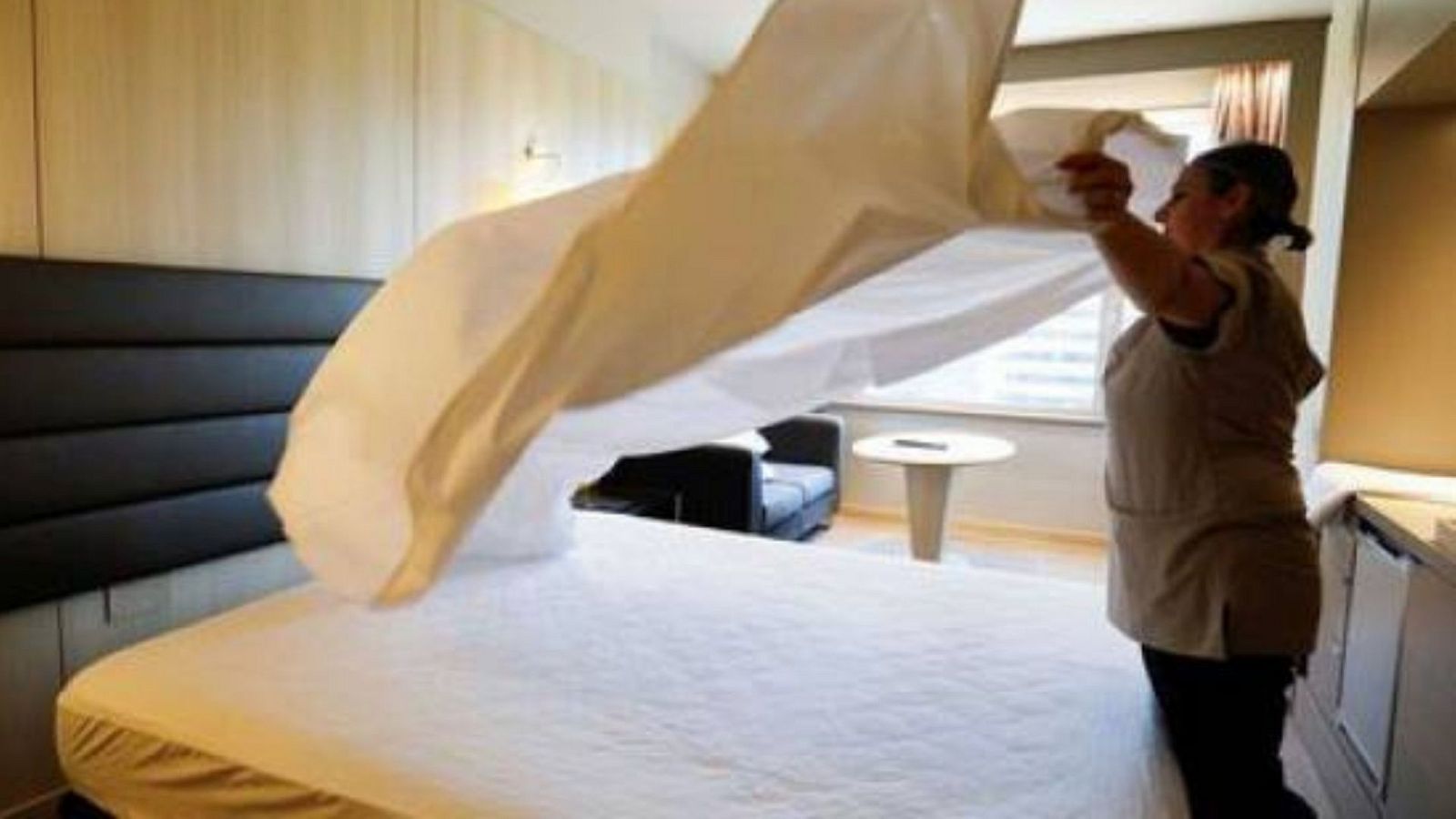 Las Kellys buscan reservas de hoteles justas - La hora de La 1 | Ver