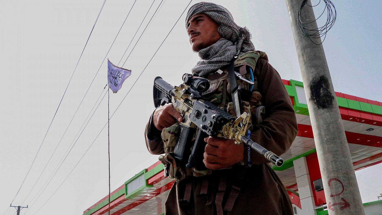 Los talibanes intentan dar una imagen de moderación en Afganistán