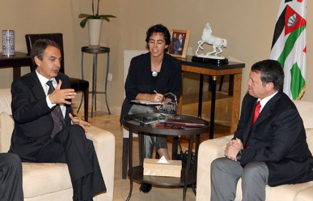  - Zapatero visita a las tropas