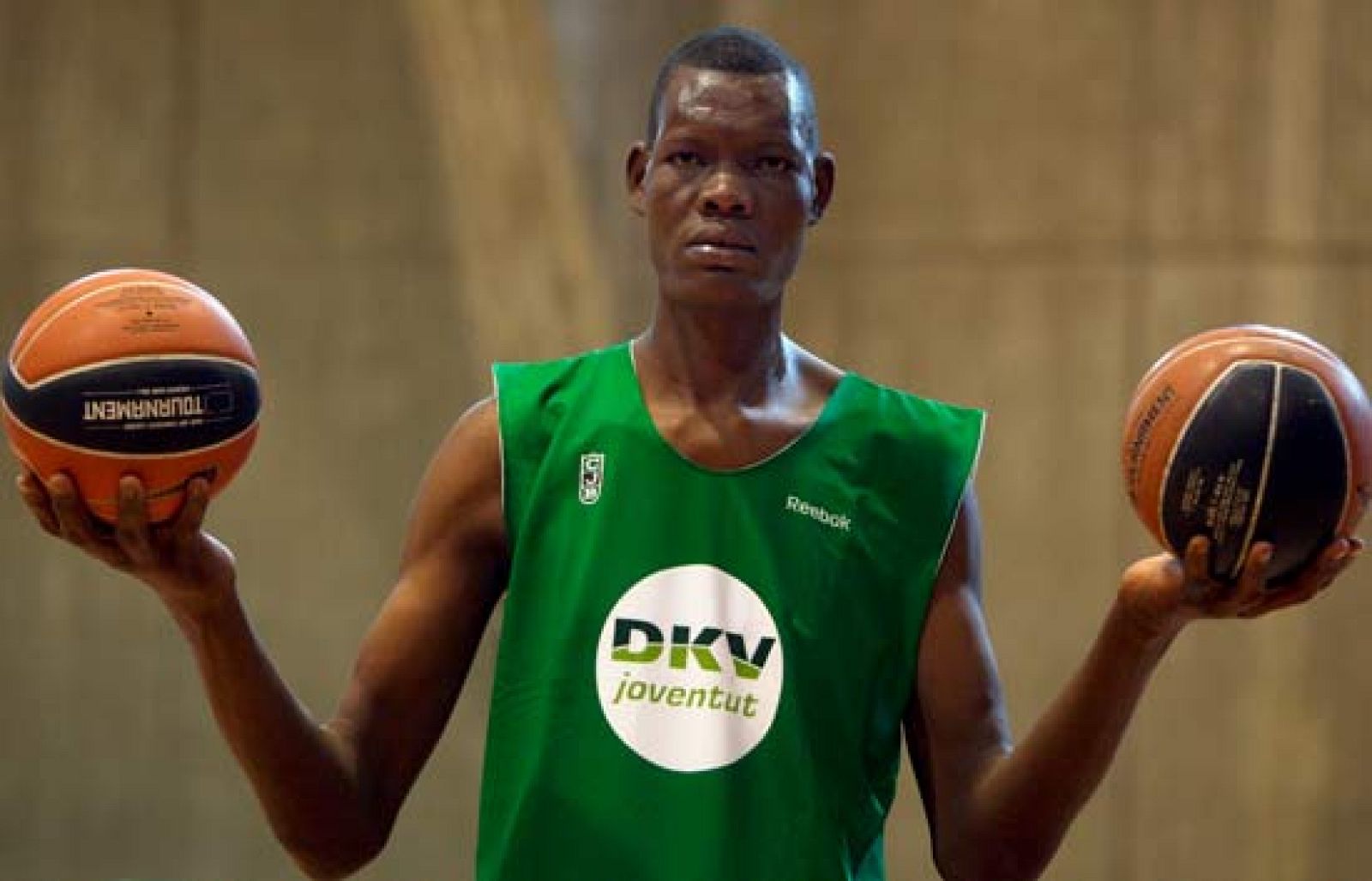 El pequeño 'gigante' de la ACB - Baloncesto en RTVE | Ver