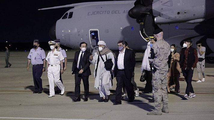 Llega a Madrid el avión con los primeros repatriados españoles y colaboradores afganos