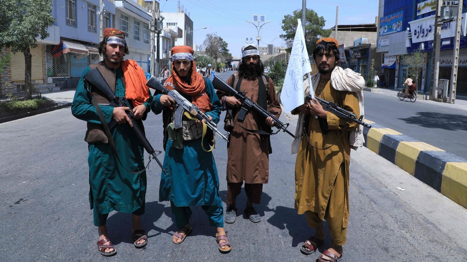 Los talibanes buscan puerta por puerta a los afganos que trabajaron con Estados Unidos y la OTAN