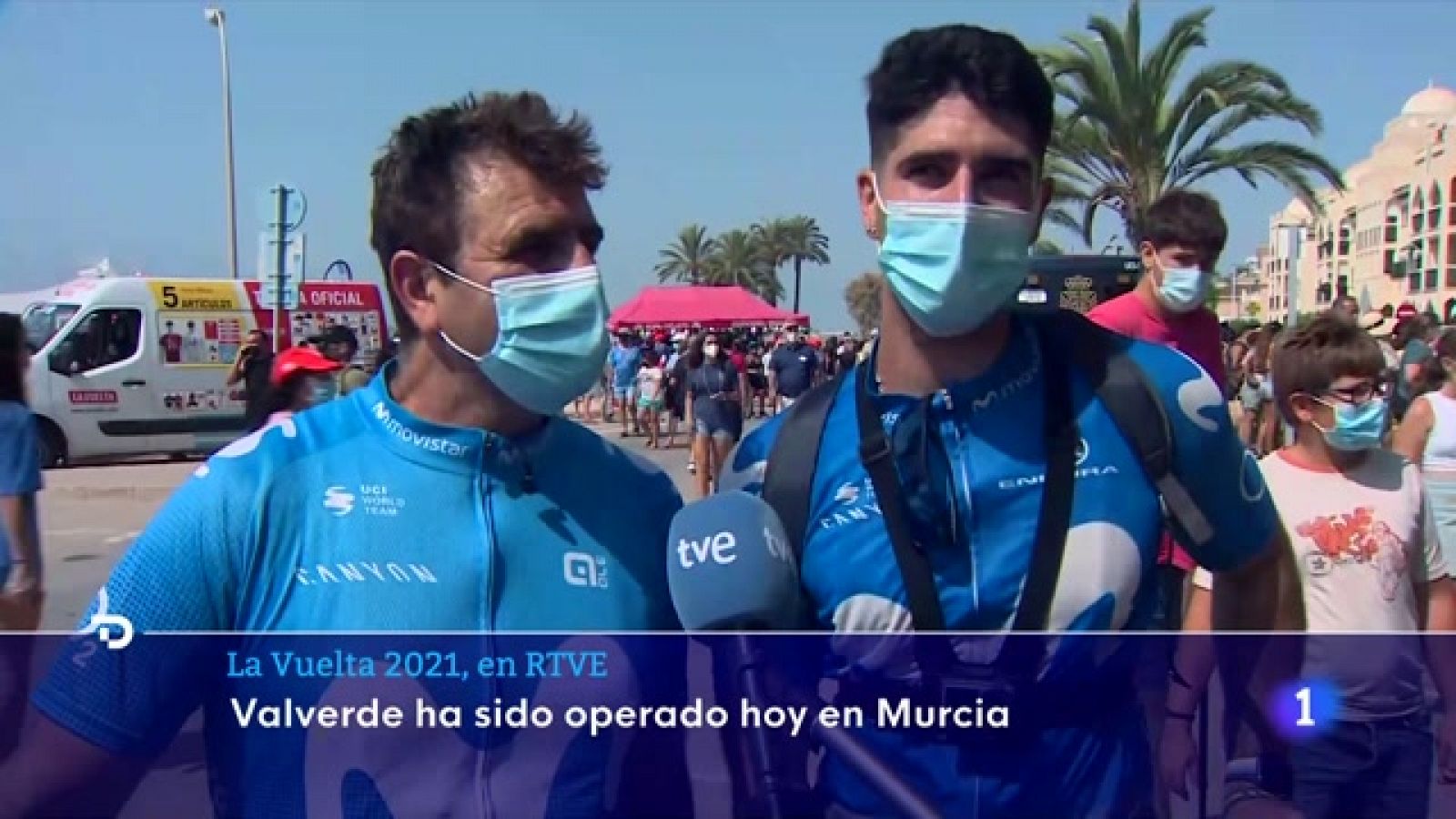 Apoyo a Valverde en el paso de la Vuelta 2021 por Murcia