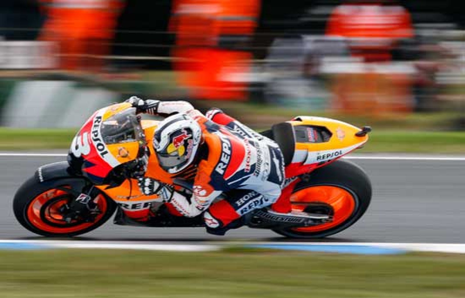 Pedrosa, caída y buena actuación | Ver