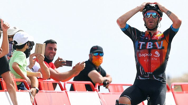 Vuelta | Caruso gana en Velefique; Roglic y Mas se refuerzan