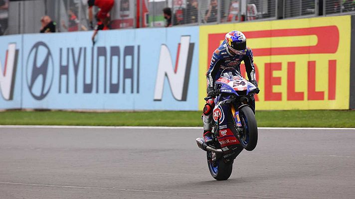  - WorldSBK 2021 | Toprak Razgatlioglu vence en Los Arcos para igualar a Jonathan Rea en la clasificación