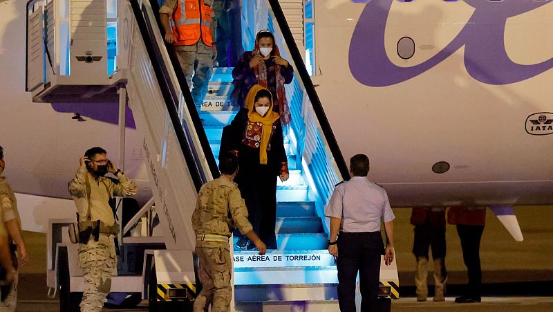 El cuarto avión fletado por España llega a Torrejón de Ardoz