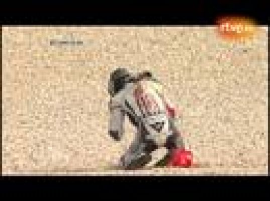  - Lorenzo, al suelo nada más salir