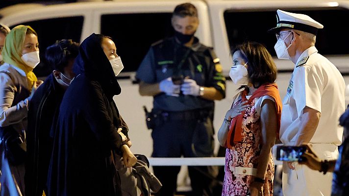 Telediario 1 - Robles admite que la situación en Afganistán empeora y que no se podrá evacuar a todo el mundo