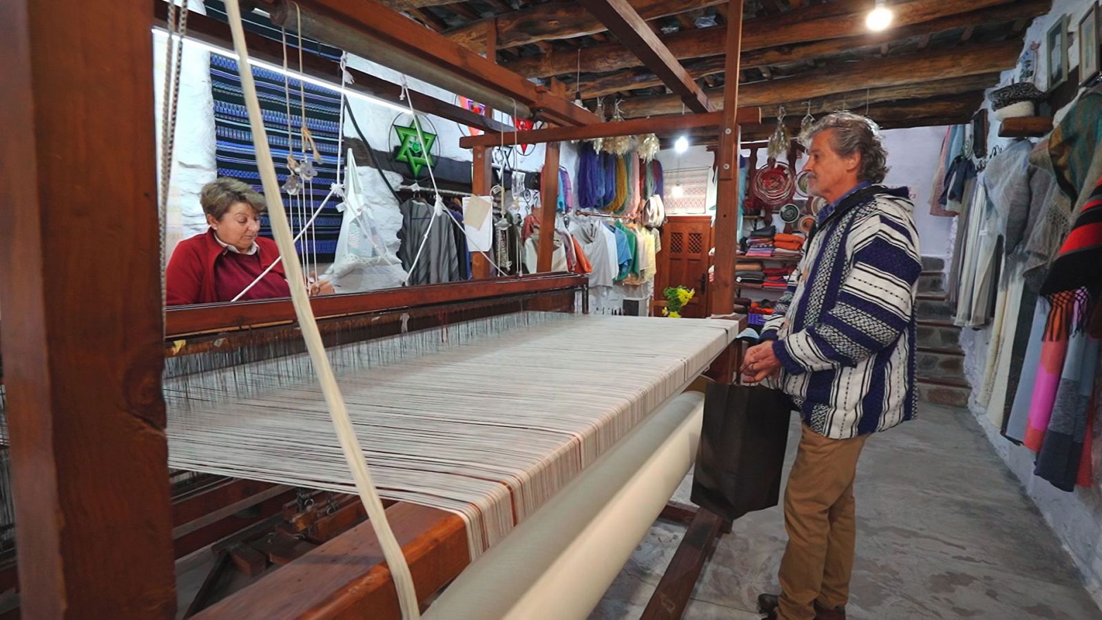 Ruralitas - Ceramista (Sierra de la Alpujarra) y asociación (Orea) - ver ahora