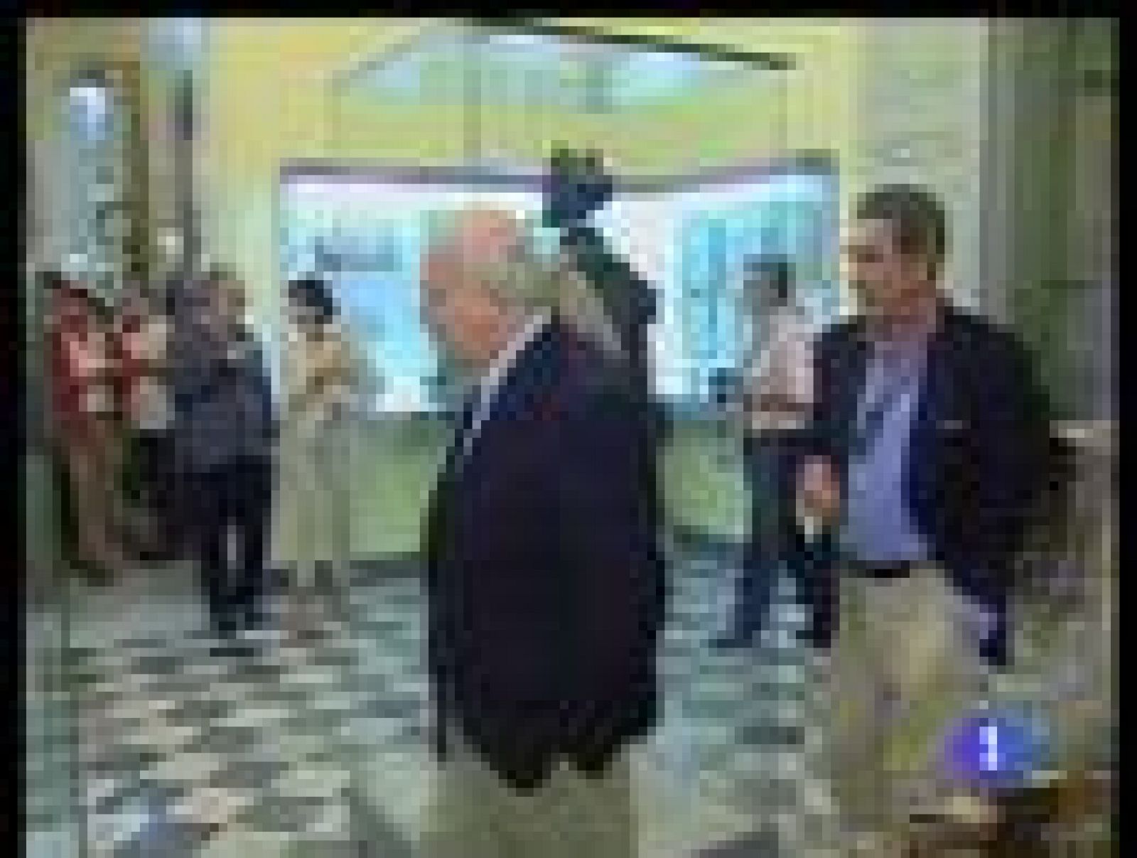 Sin programa: Moratinos visita Cuba | RTVE Play