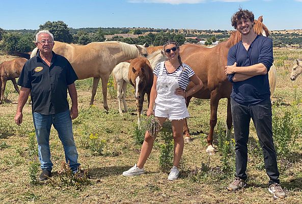 Aqu�� la Tierra - Nico Coronado y su gran amor por los animales
