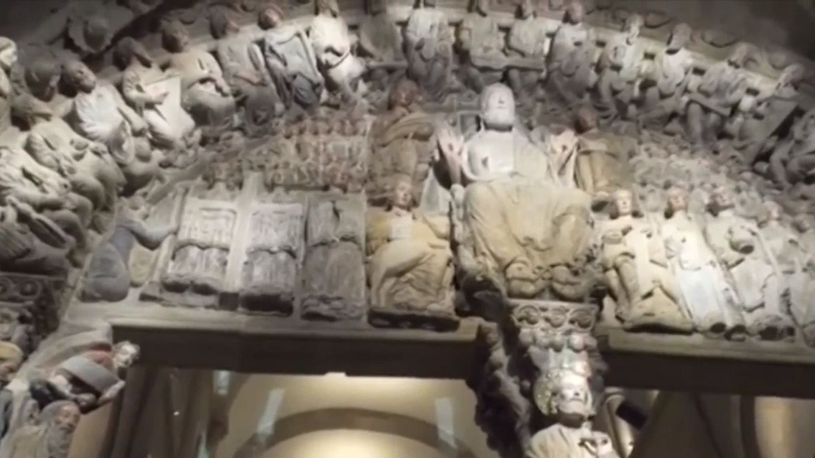 La Catedral de Santiago impulsa el turismo con las visitas nocturnas - Ver ahora