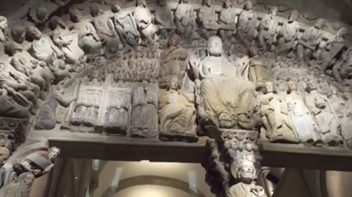 Telediario 2 - La Catedral de Santiago impulsa el turismo con las visitas nocturnas