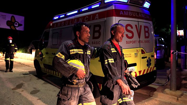 Telediario 1 - Encuentran sin vida a la mujer desaparecida en el derrumbe de Peñíscola gracias al sonido de su móvil