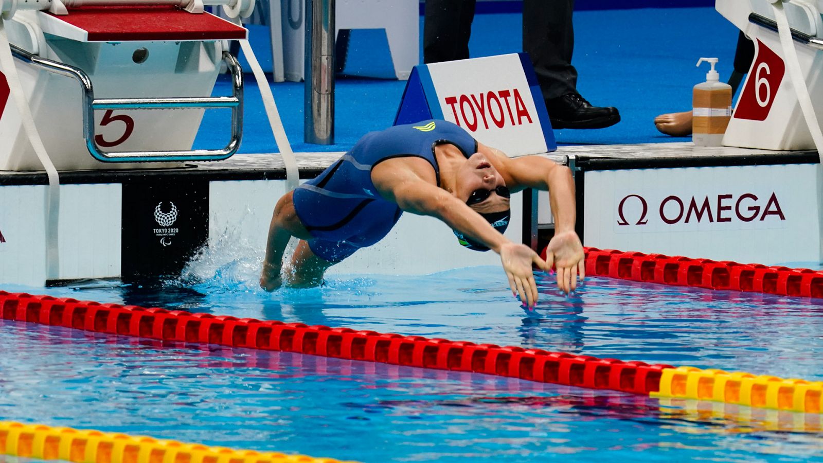 Paralímpicos Tokyo 2020 - Natación: Final 100 espalda femenino S5 con Nuria Marqués - Ver ahora