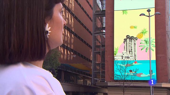 Telediario 1 - Lara Lars, una joven artista que triunfa con sus collages de mujeres glamurosas de los 50 y 60