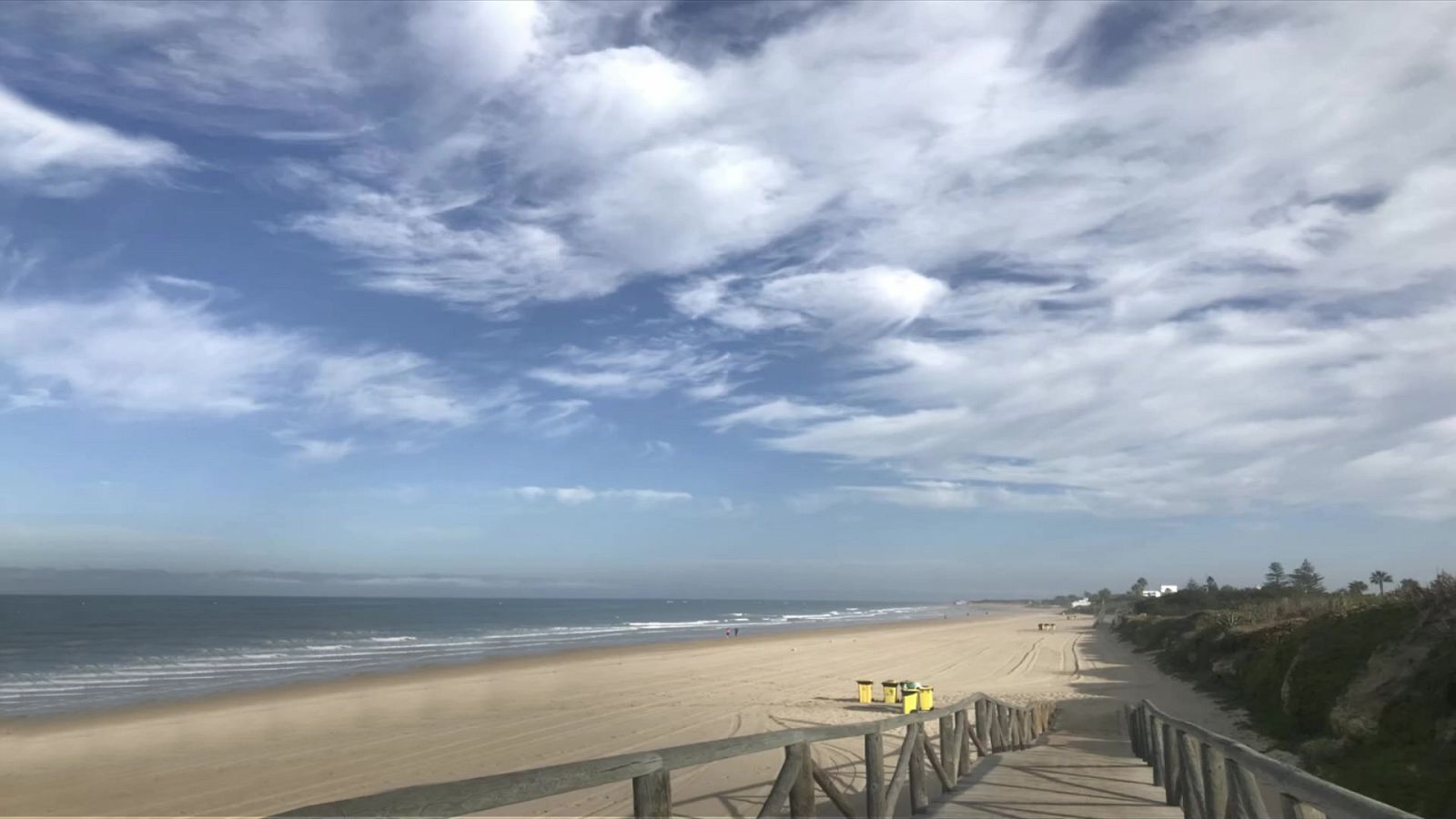 Chubascos y tormentas que pueden ser localmente fuertes en Pirineos, entorno del sur del sistema Ibérico y litoral de Cataluña - ver ahora