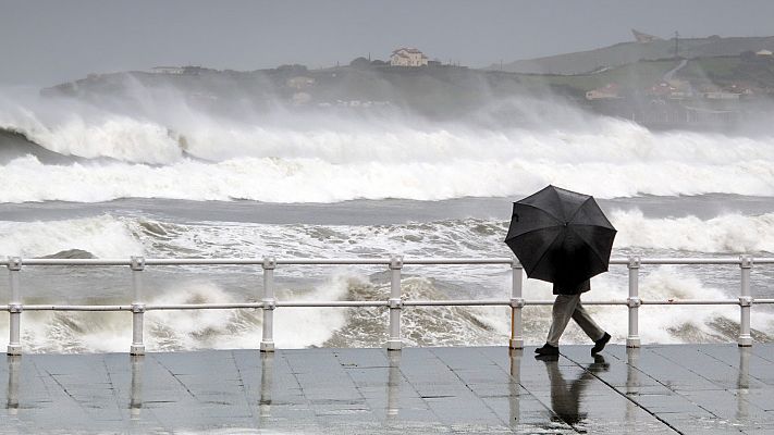 Días de verano - ¿Es lo mismo una DANA, una gota fría y una tormenta? Te explicamos las diferencias