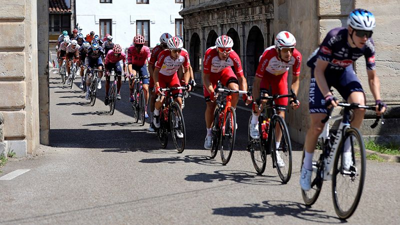 Vuelta ciclista a Espaa 2021 - Resumen de la 16 Etapa