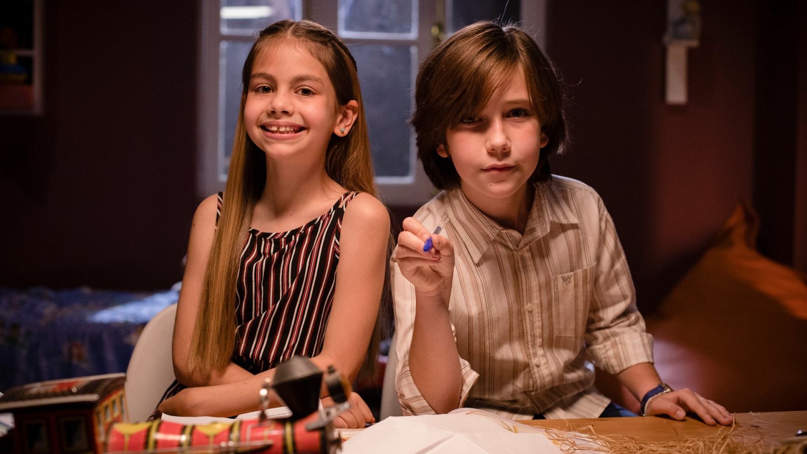 ¿Y si sí? - Fenómenos paranormales en 'Cuarto de primaria' - ¿Y si sí? | Ver