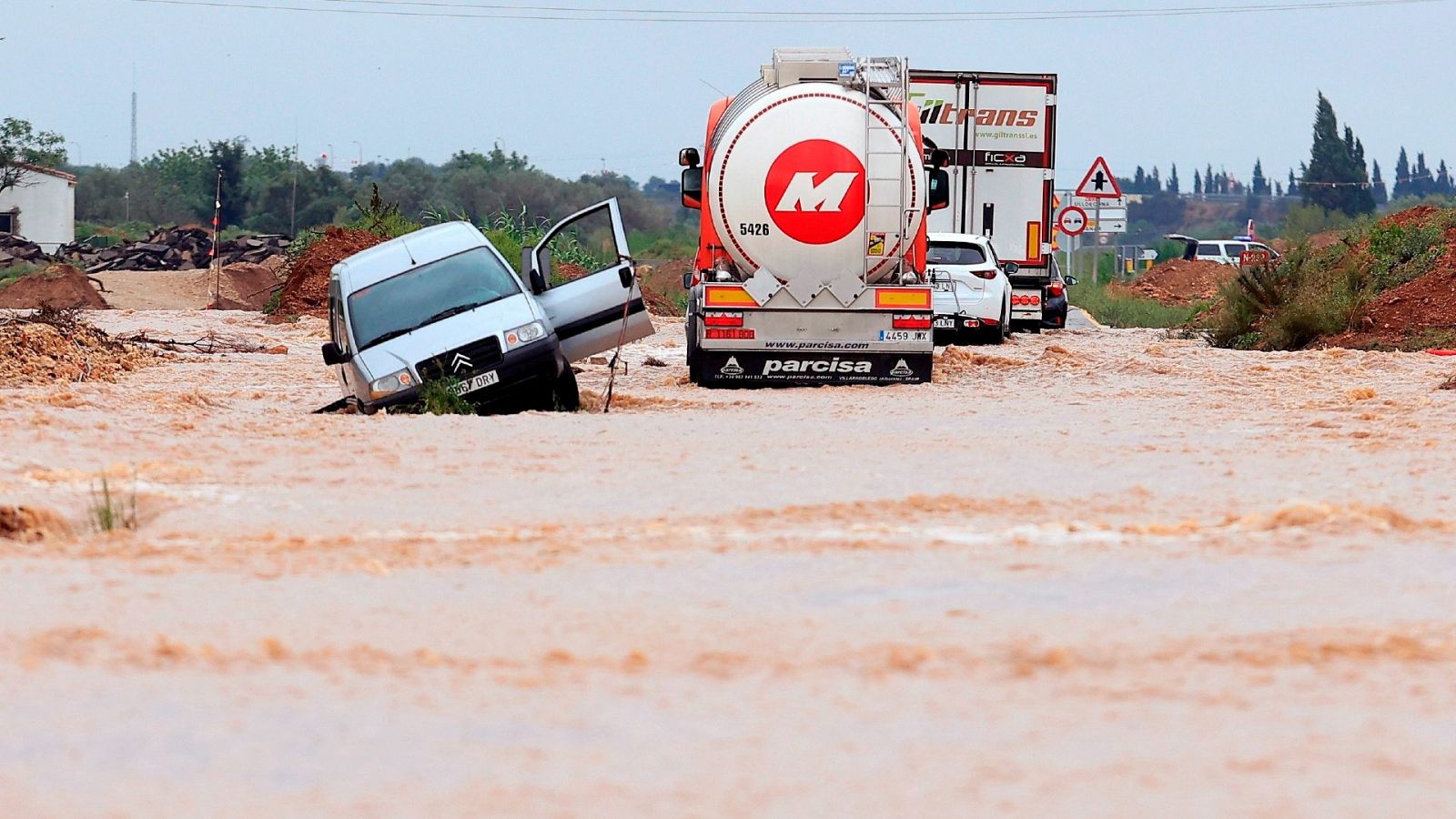 Las fuertes lluvias dejan inundaciones en varias comunidades autónomas 