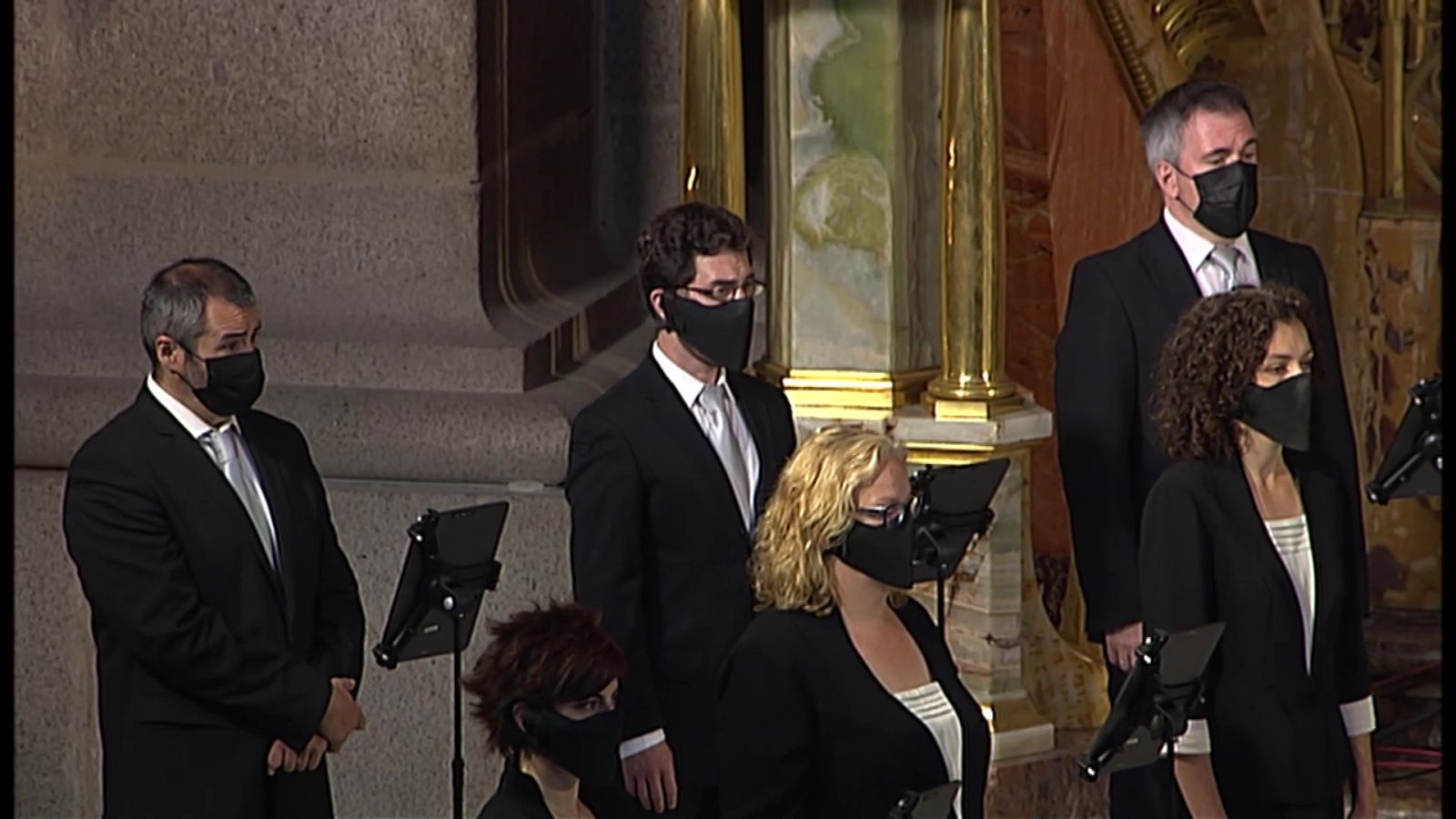 Los conciertos de La2 - Temporada de Música 2021 Patrimonio Nacional: Coro RTVE + Guill Pastrana (El Escorial) - ver ahora