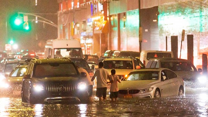 Nueva York, en estado de emergencia por las inundaciones
