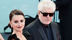 Penélope Cruz sobre el estreno de 'Madres paralelas' en Venecia: "Estuvimos llorando una hora entera después"