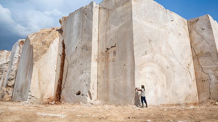 Aquí la Tierra - Cantero, el oficio con alma cálida y herramientas de piedra