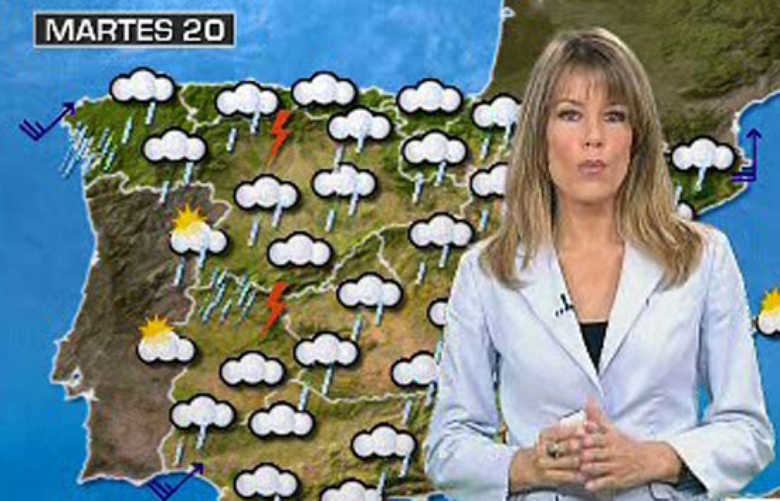 Cielos nubosos con lluvias generalizadas y temperaturas máximas en descenso