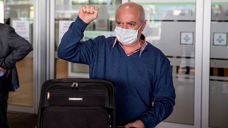 El marinero Pablo Costas llega a España tras 11 meses retenido en Yemen: "Pasamos muchas calamidades, nos trataron mal"