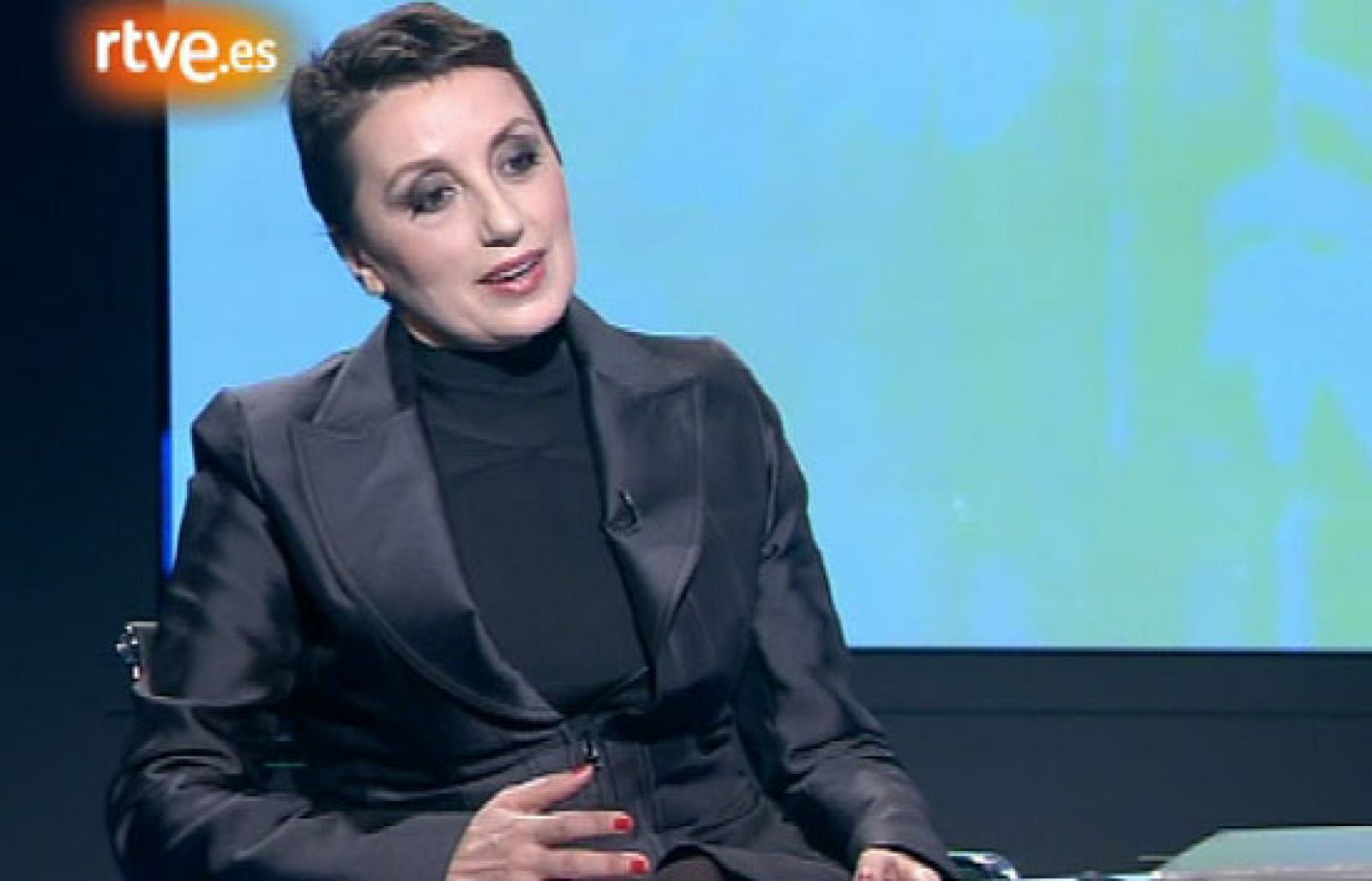 Entrevista a Luz Casal en 'La2 Noticias' (2007). | Ver