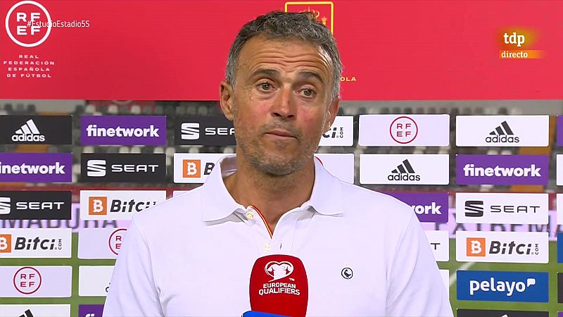 Luis Enrique: "Yo escucho a los jugadores, pero ellos me tienen que escuchar a mí"