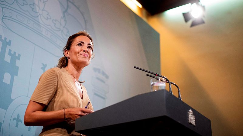 La ministra de Transportes culpa al Govern de la no ampliación en El Prat