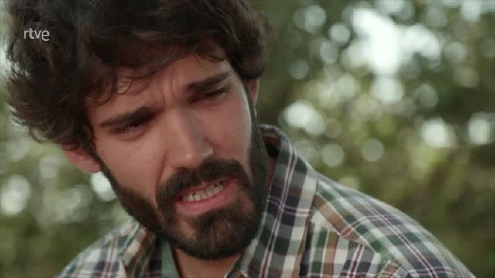 Dos Vidas: Tirso besa a Olga y la apoya - Dos vidas | Ver