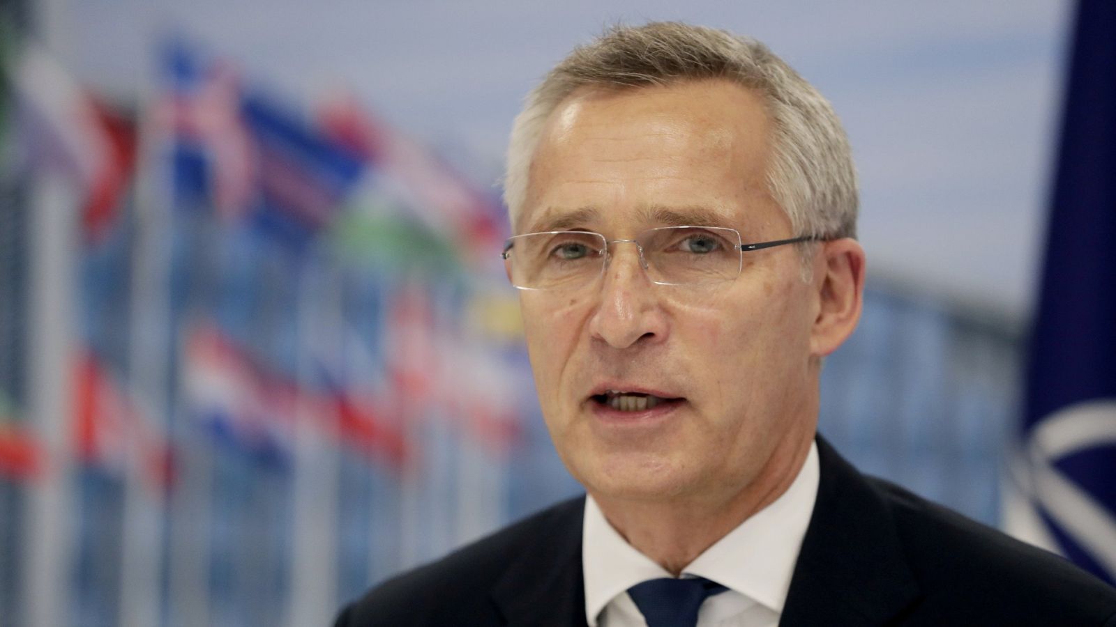Jens Stoltenberg: "El equilibrio de poder cambia en el mundo"