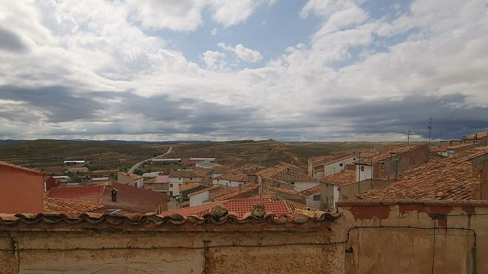 La familia Saavedra salva el pueblo de Alacón