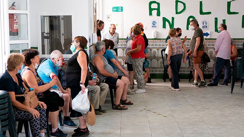 Más de 2.500 vecinos, desalojados por el incendio en Málaga