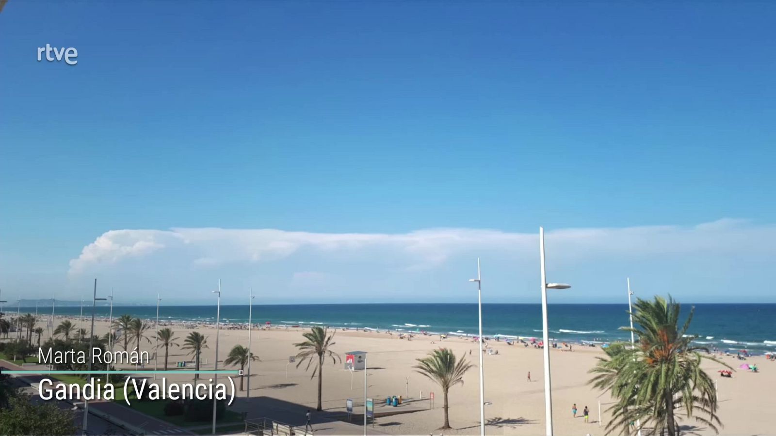 Viento con rachas muy fuertes en zonas de montaña de la Península. Chubascos y tormentas localmente fuertes o persistentes en zonas del noroeste peninsular, oeste del sistema Central y entorno de Pirineos - ver ahora