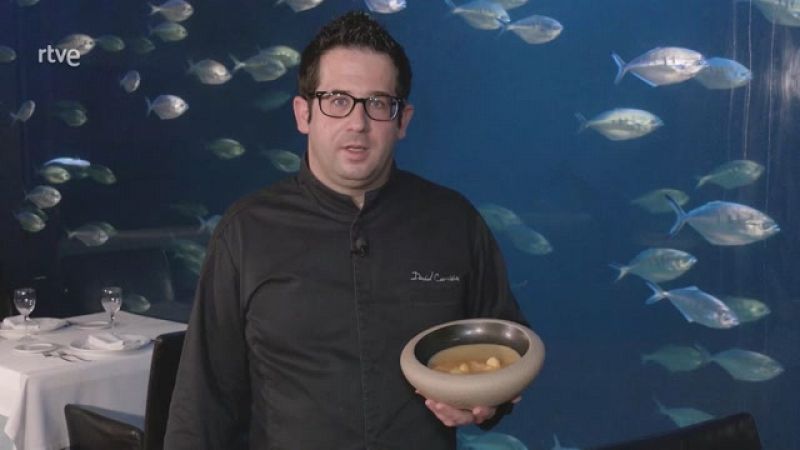 Receta de `All i pebre¿ con musola en el Oceanografic de Valencia