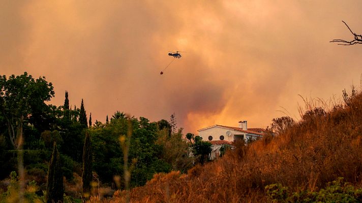 El incendio de Sierra Bermeja sigue sin control