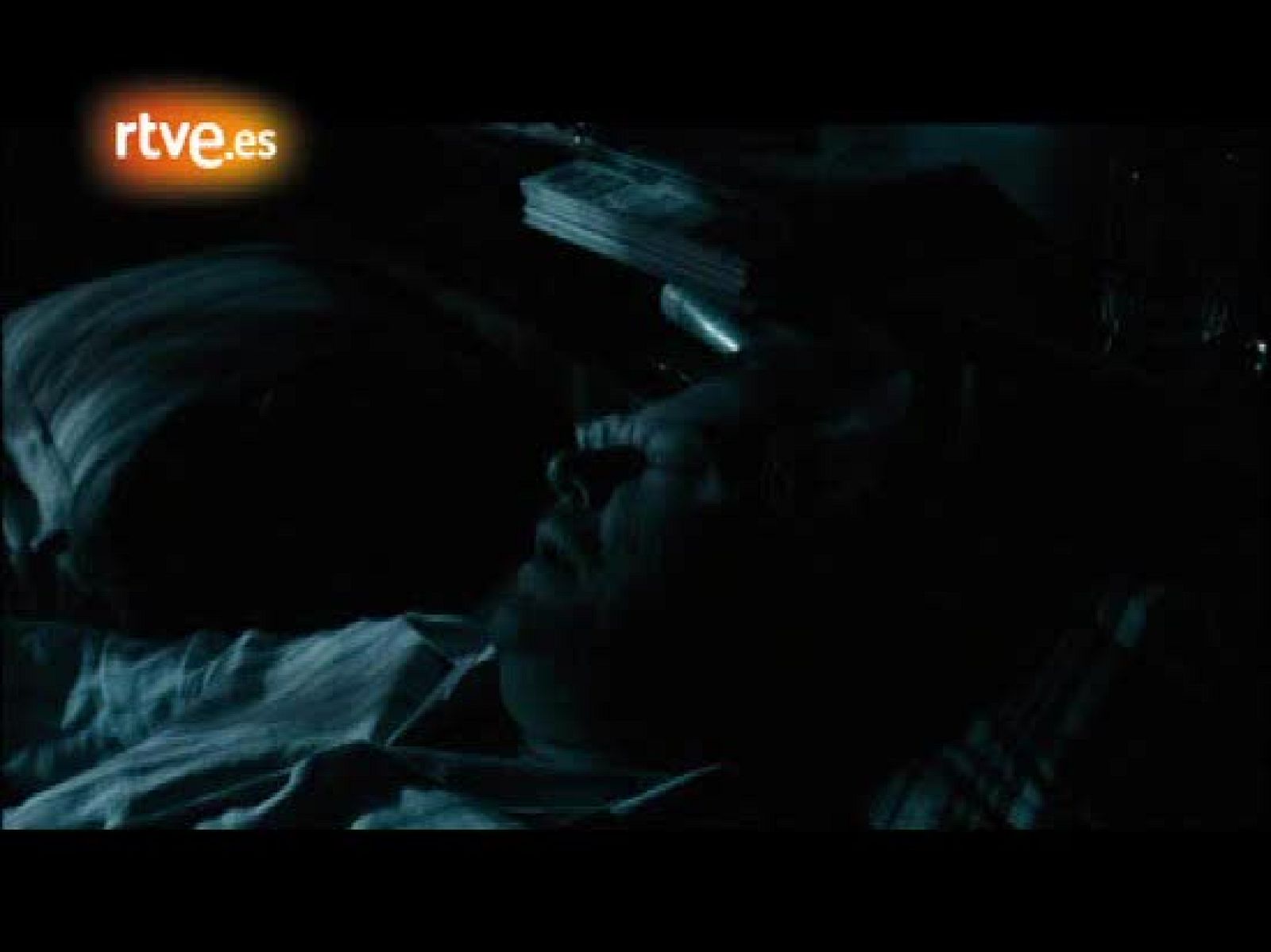 Días de cine - 'Millennium 2': Lisbeth regresa y lo primero que hace es visitar a su tutor | Ver