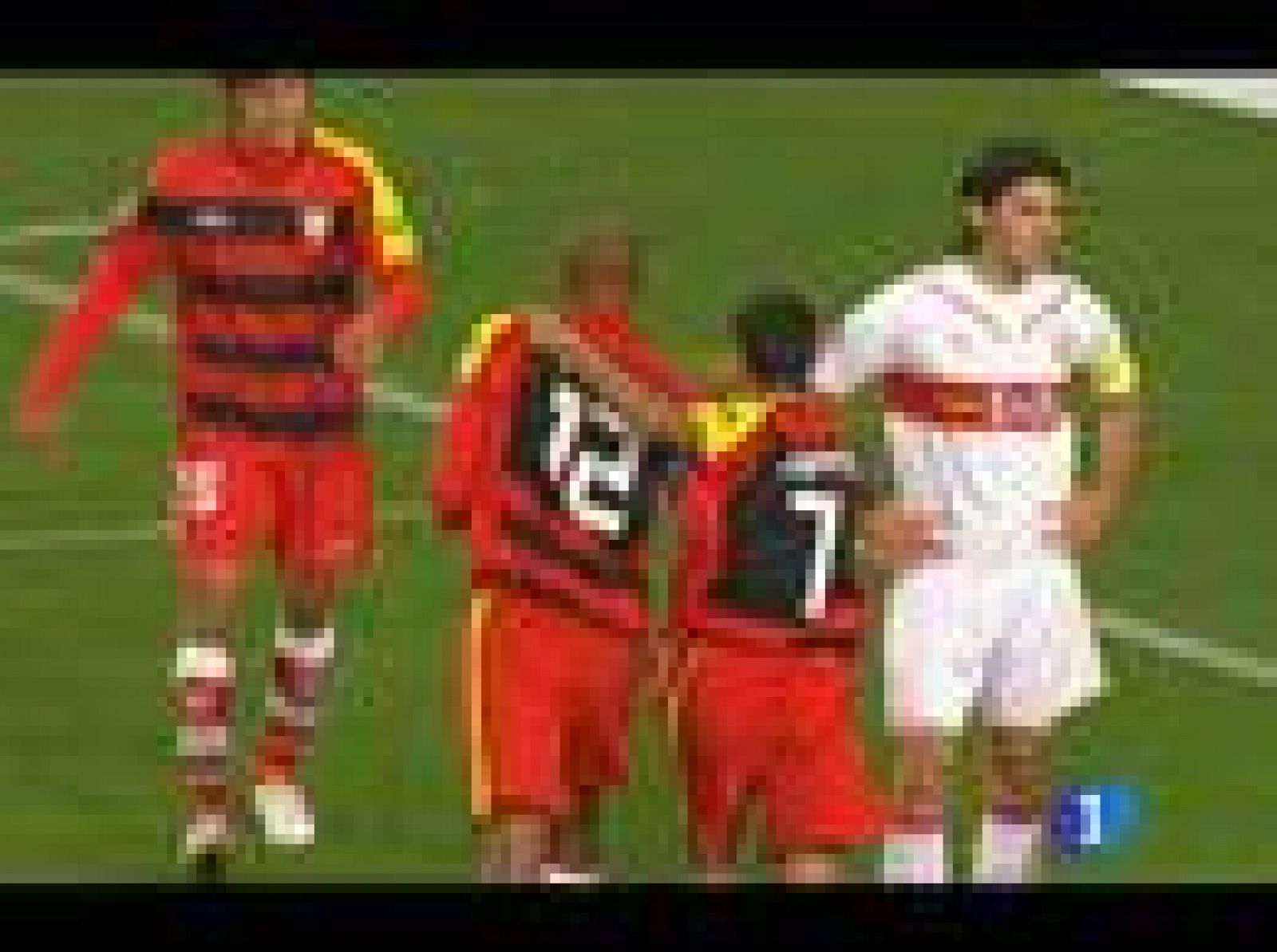 Jesús Navas metió el segundo gol sevillista después de un error de principiante del veterano Lehmann.