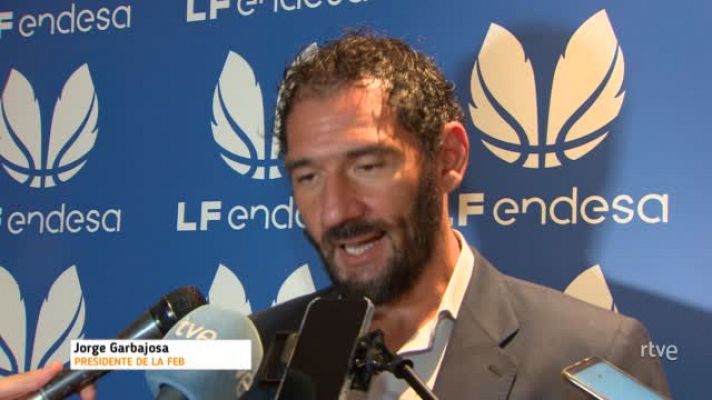  - Garbajosa: "El nuevo seleccionador femenino, a punto de caramelo"