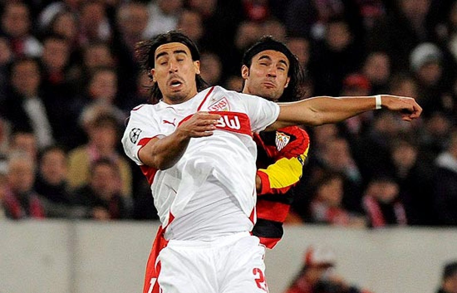 El jugador del Stuttgart, Elson, ha marcado el único tanto de su equipo en la derrota ante el Sevilla.