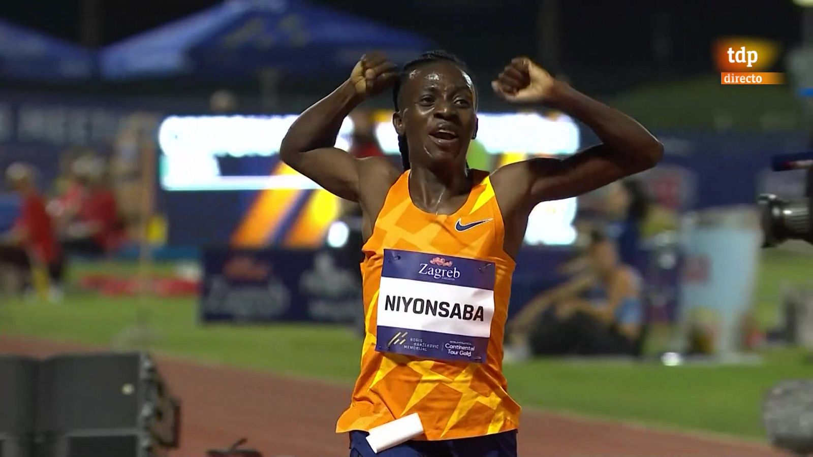 Niyonsaba bate el récord del mundo de los 2.000 metros