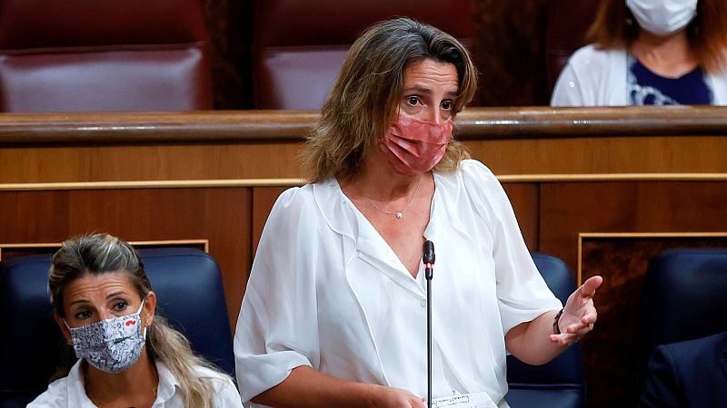 El PP critica la "intervención" del Gobierno en el mercado eléctrico: "Son un riesgo para la inversión del país"